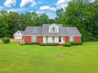 835 Oakview Loop, Bolivar, TN 38008