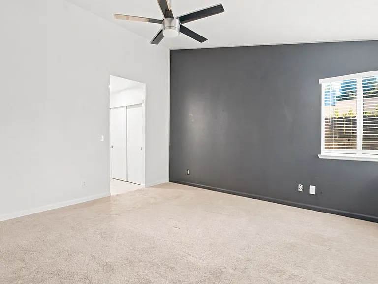 8034 Fairlands Way — Photo 17