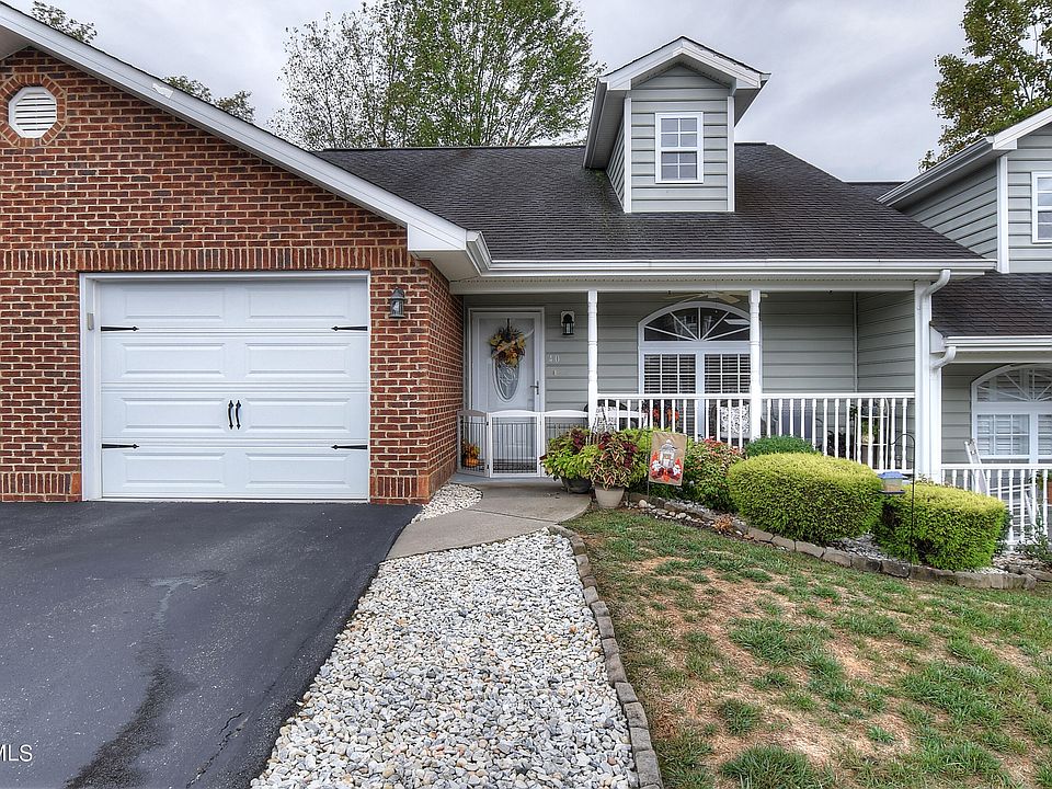 1st image of 40 Sagewood Ct #40