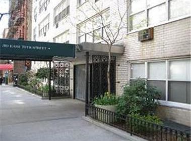 5th image of 310 E 70th St APT 1L