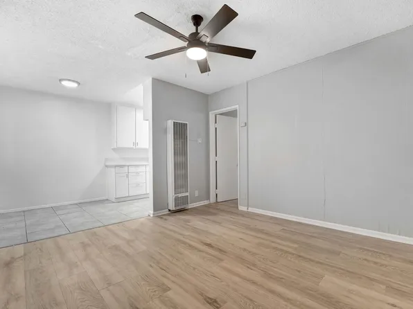 1114 W 117th St, 1114 W 117th St #5, Los Angeles, CA 90044