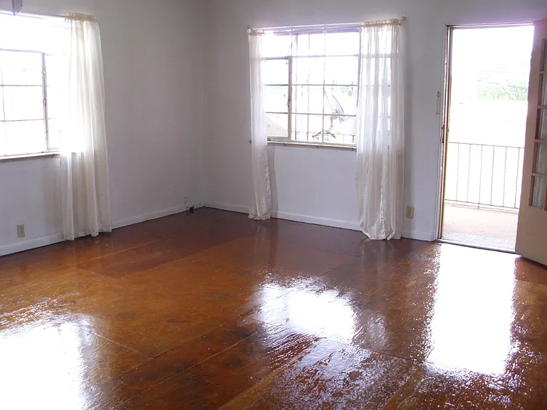 830 Macon Ave — Photo 6