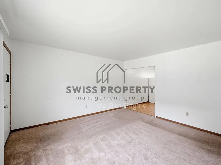 1567 Briarwood Ave — Photo 6