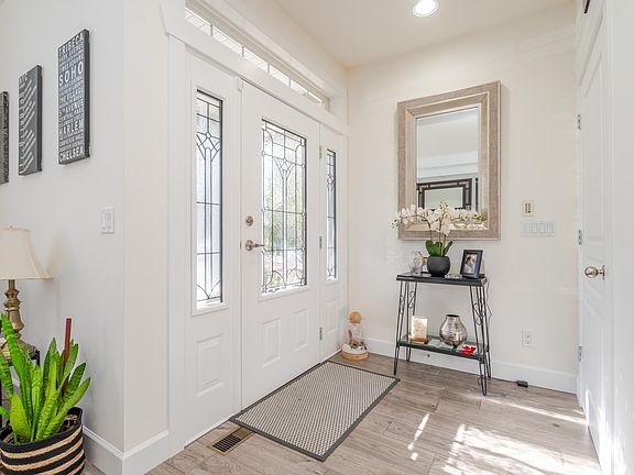 3rd image of 10510 Baker Pl