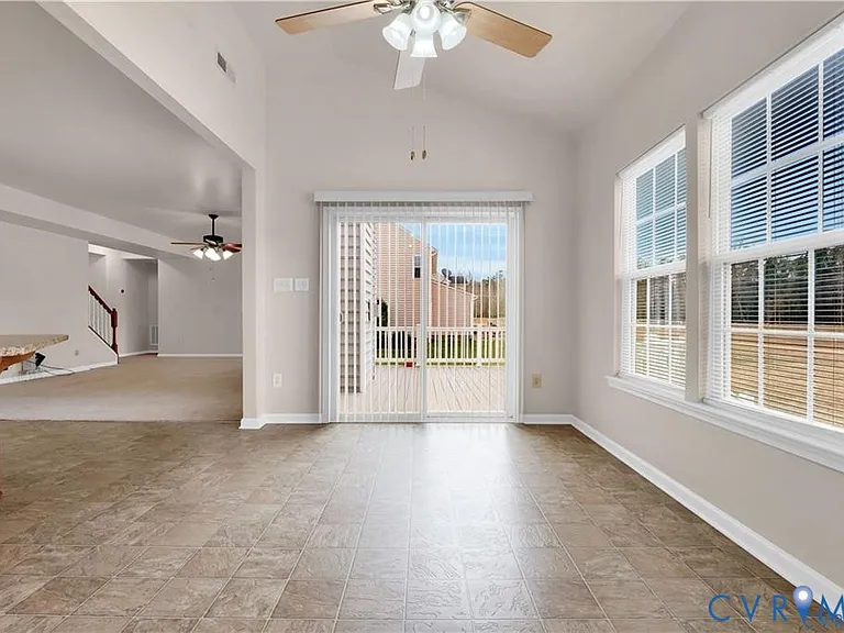 12206 Rotunda Ln — Photo 21