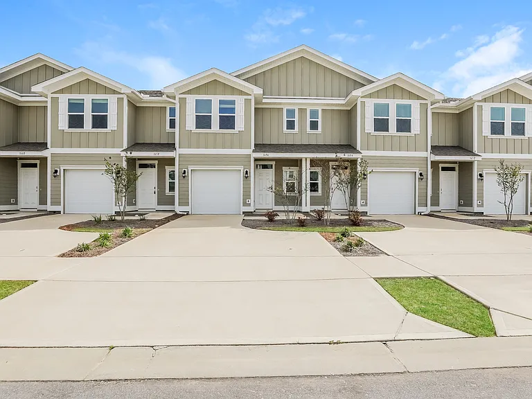 1656 Caleigh Ct — Photo 1