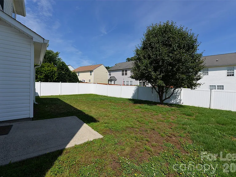 12531 Deaton Hill Dr — Photo 22