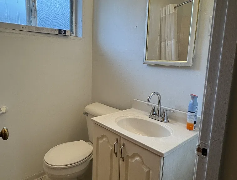 4912 Crain St #B — Photo 7