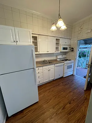 Rented by Voro New York | media 19