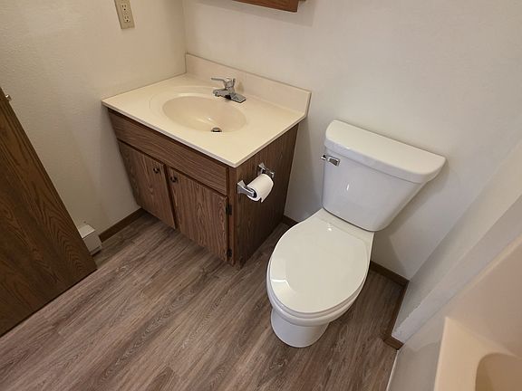 4th image of 1075 4th St NE #092db4e2d