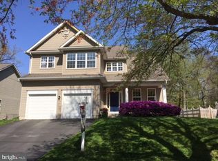 11909 Hunters Ln, Rockville, MD 20852