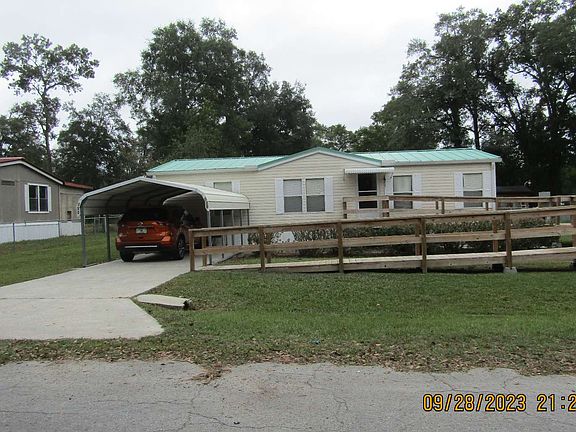 2nd image of 130 SW Aspen Gln