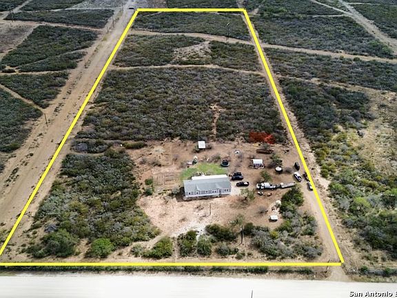 3rd image of 375 County Road 1670