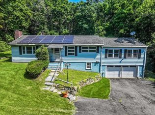 29 New Milford Rd W, Bridgewater, CT 06752