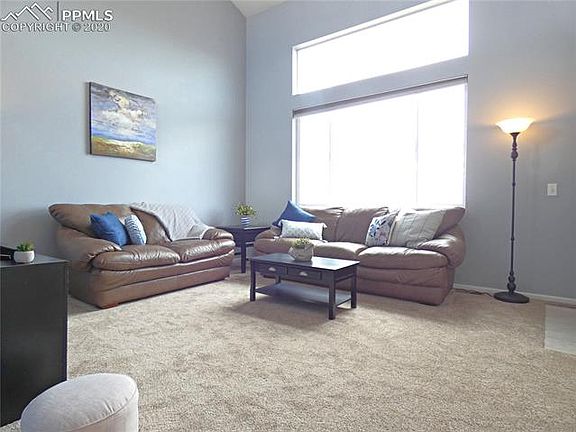 5th image of 2340 Pinyon Jay Dr