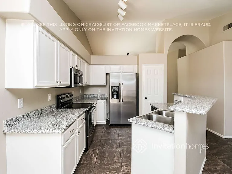 2345 S Ananea — Photo 7