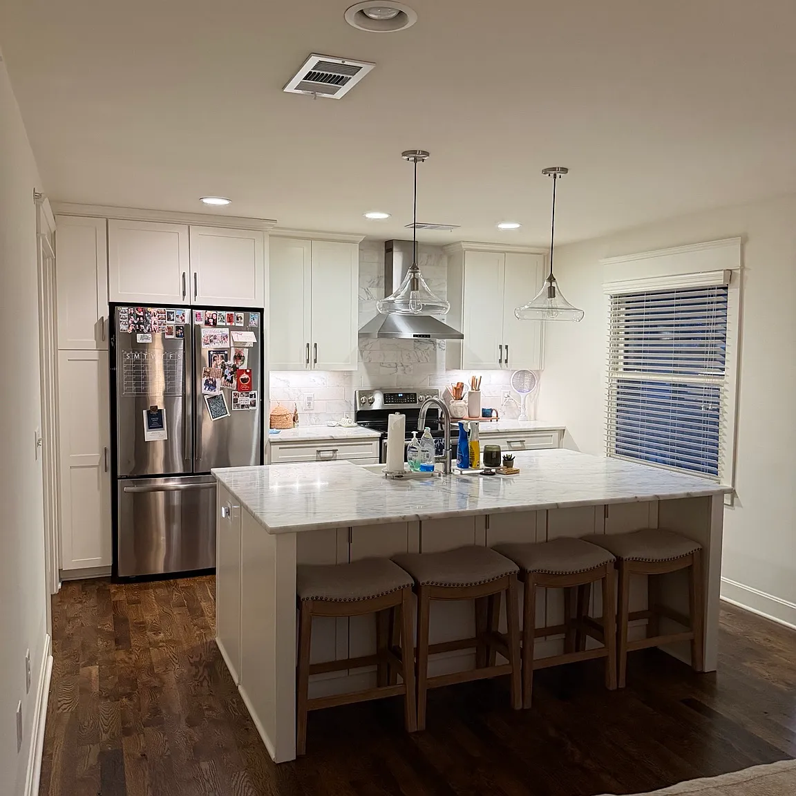 2 bed, 992 sqft, $2,395 — Photo 4
