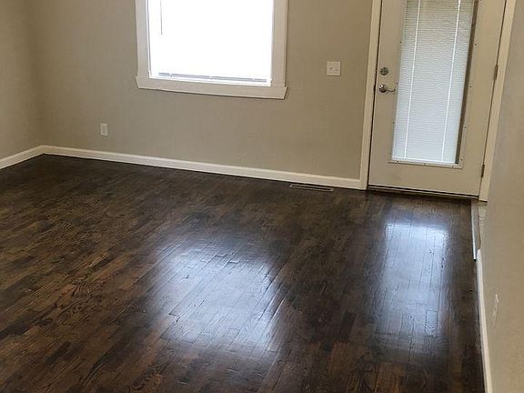 Front entrance into the living room. Hardwood floors