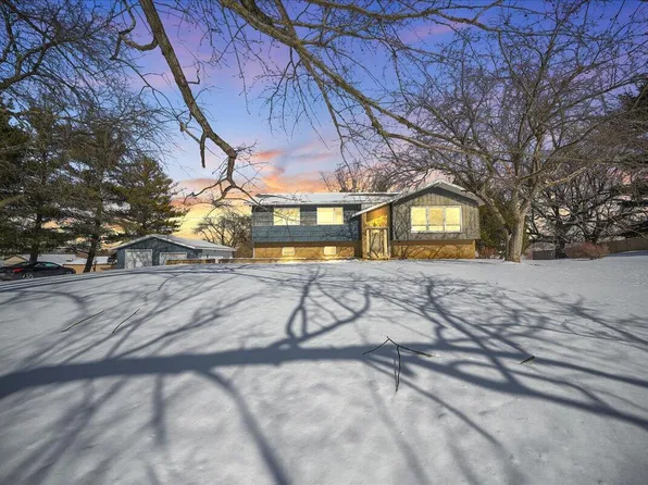 805 W Wilson St, Hebron, IN 46341