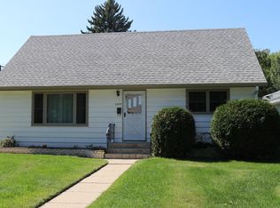1047 2nd Ave NW, Valley City, ND 58072