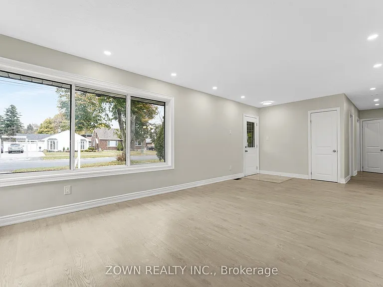 5866 Valley Way #MAIN LEVEL — Photo 5