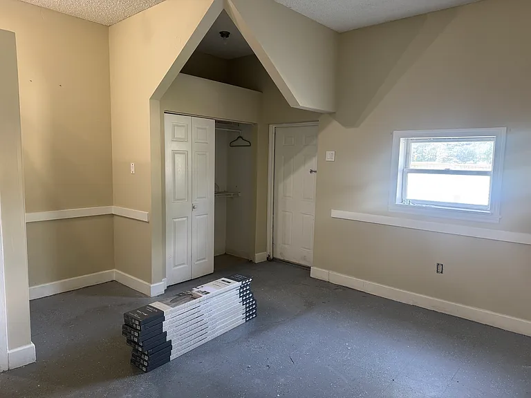 120 E Forest Ave #B — Photo 1