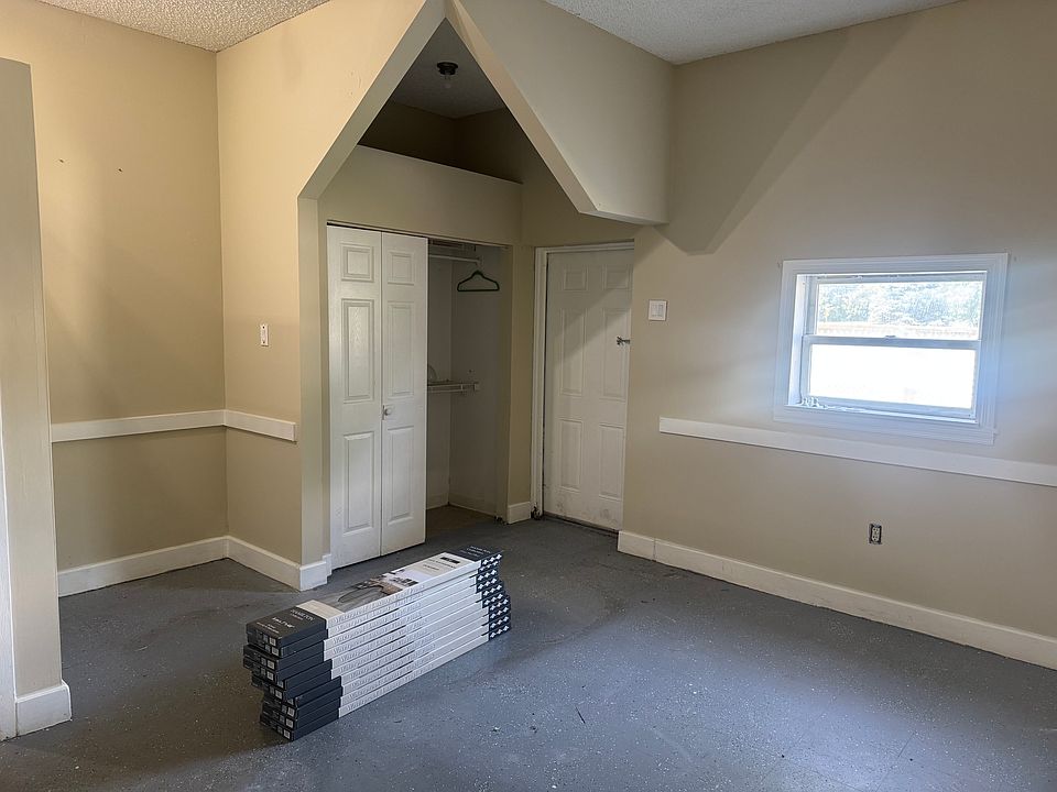 1st image of 120 E Forest Ave APT B