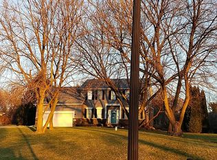 16391 Trotter Ln, Linden, MI 48451