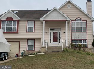60 Peters Ln, Blackwood, NJ 08012