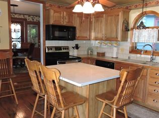 41577 Saal Rd, Sterling Heights, MI 48313