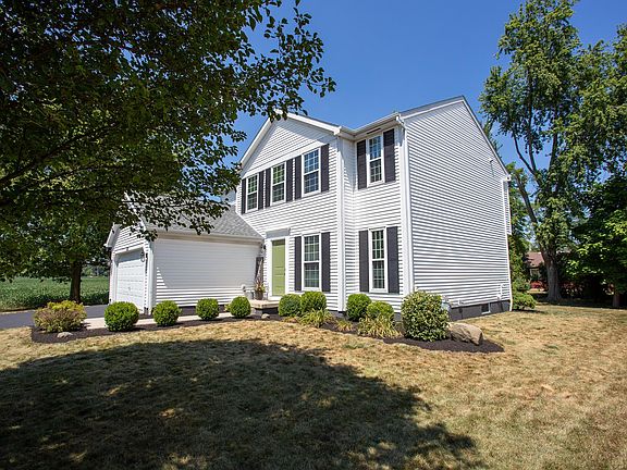 5th image of 530 Harrington Dr
