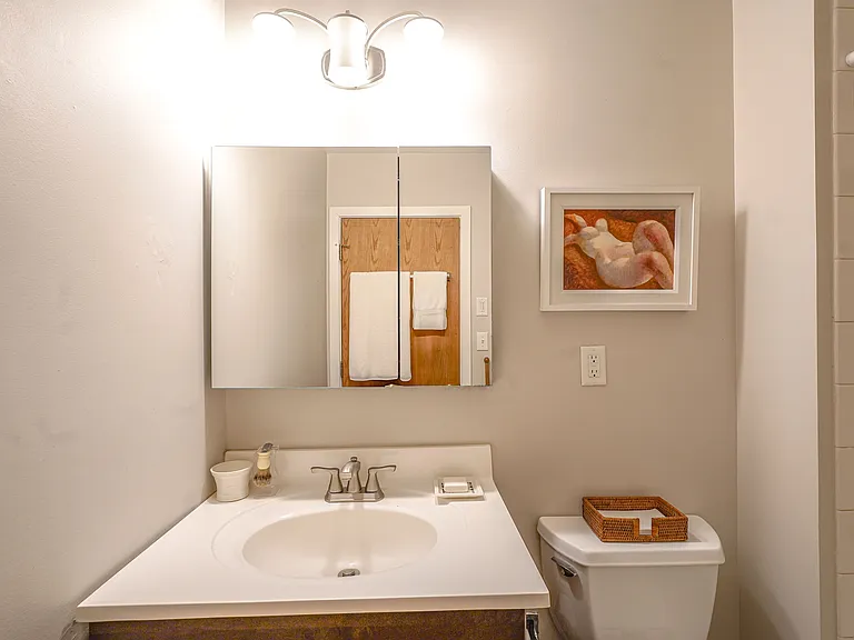 300 Commercial St #502 — Photo 10