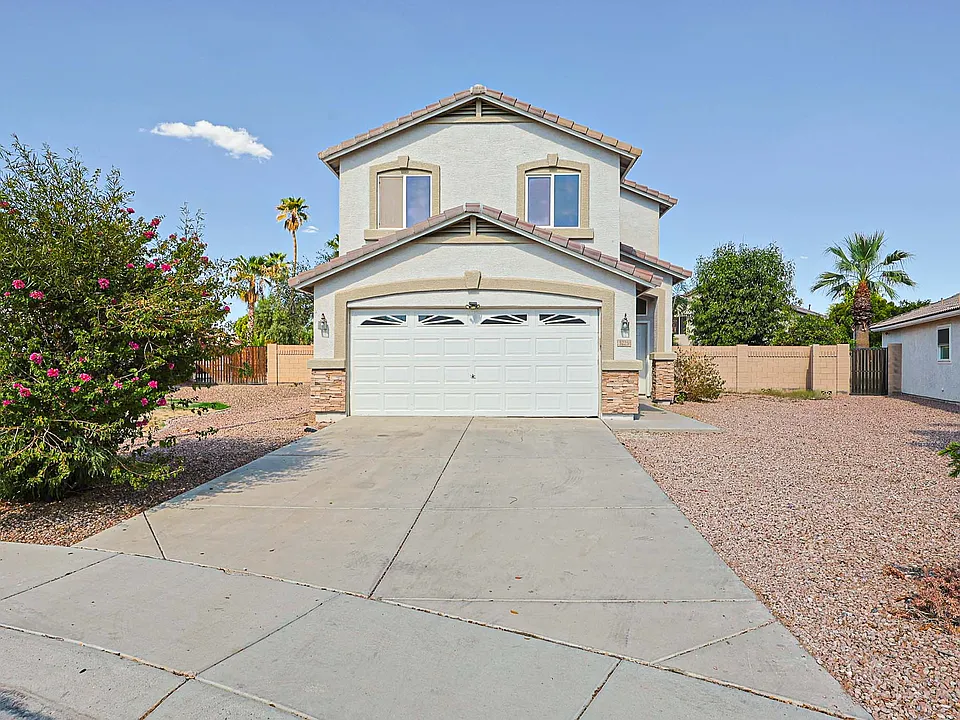 3225 N 130th Ave