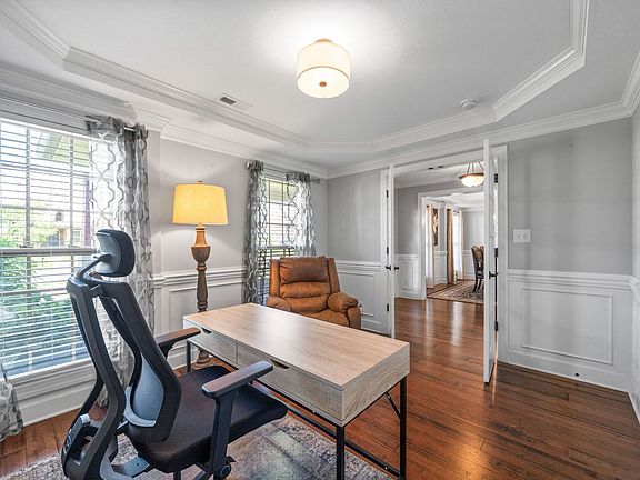 4th image of 1049 Black Gum Ln