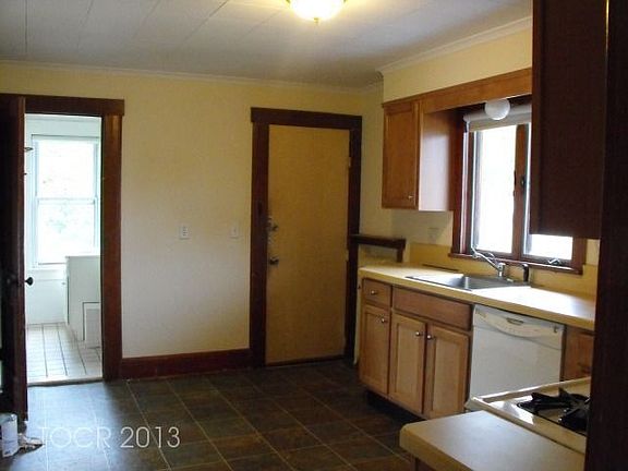 2nd image of 212 Godwin Ave