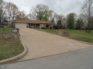 817 Northpointe Dr, Mountain Home, AR 72653