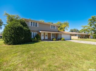 6923 N Saint Marys Rd, Peoria, IL 61614