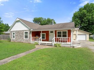 1004 S Pine St, Chelsea, OK 74016