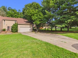 3957 Cox Rd, Barberton, OH 44203