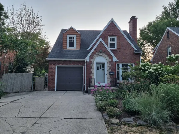 179 Amherstdale Rd, Amherst, NY 14226