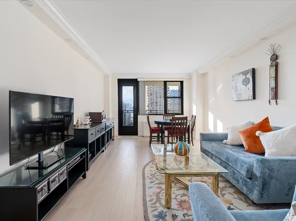 165 West 66th Street 15D image 1 of 14
