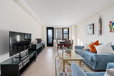 165 West 66th Street