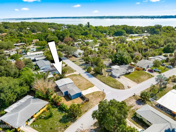 39 E Azalea Cir, Rockledge, FL 32955