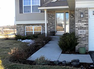 905 Wendover St NE, Isanti, MN 55040