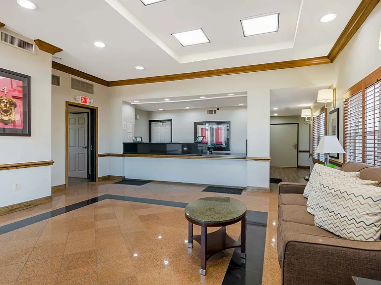Lobby and Guest Check-in