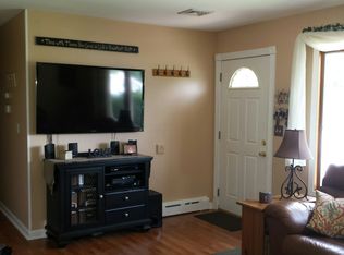 169 Ocean Gate Dr, Bayville, NJ 08721