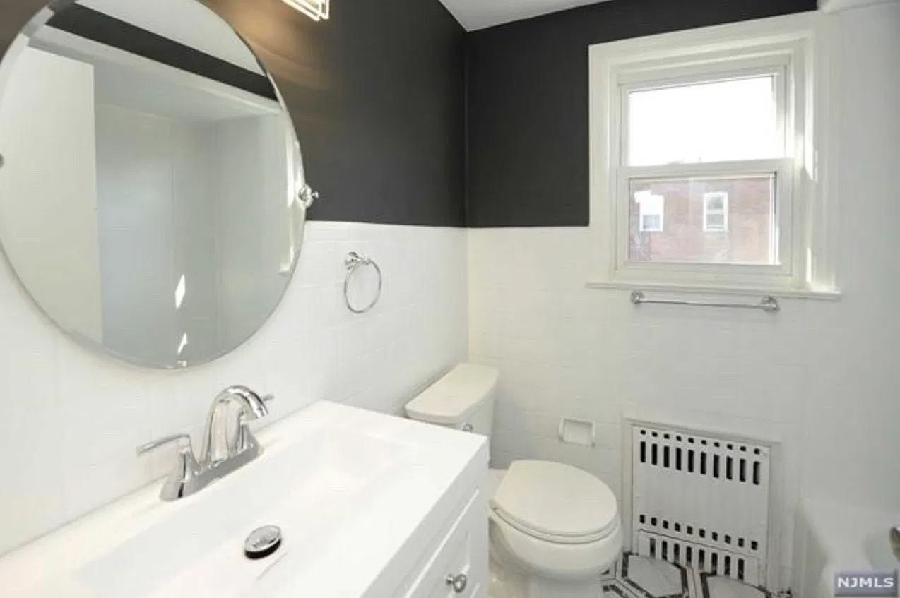 2 bed, $2,500 — Photo 4