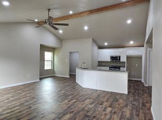 414 N Main St, Grand Saline, TX 75140