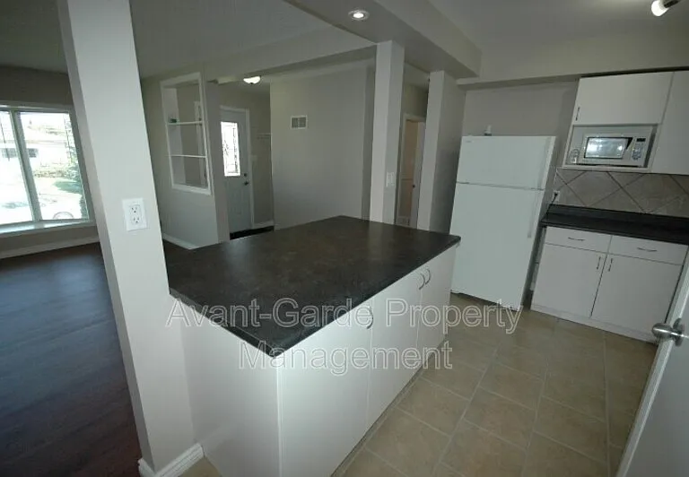 11635 111a Ave NW — Photo 15