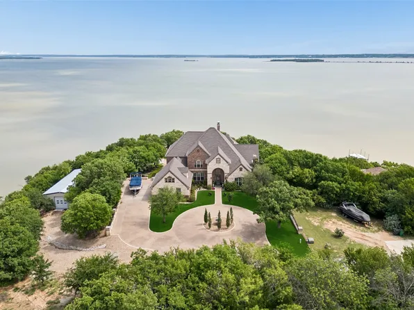 826 Cimmarron Bay Dr, Runaway Bay, TX 76426